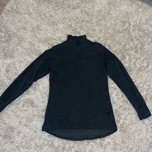 L.L. Bean XS Soft flex mock neck pullover